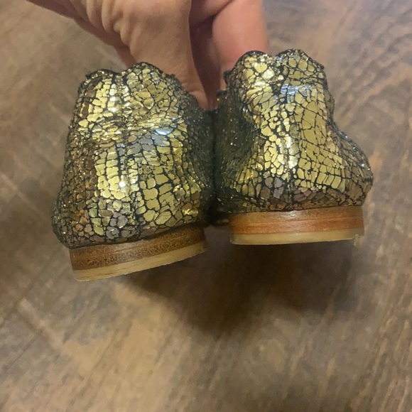 Chloe girls ballet gold party shoes - Picture 4 of 4